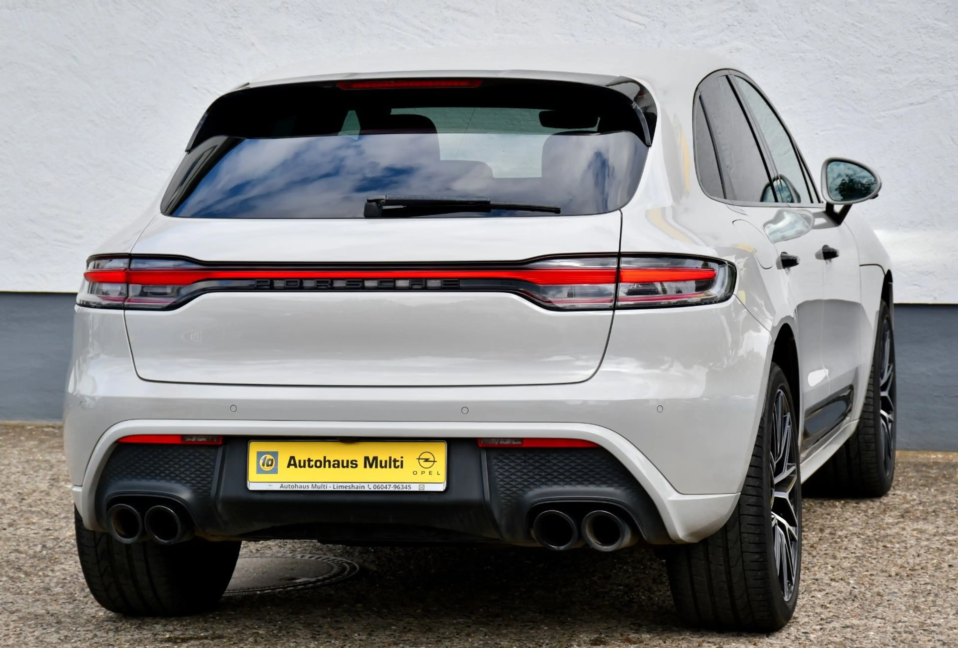 Porsche Macan S SportChrono AHK ACC SportAuspuff Kamera — photo 9