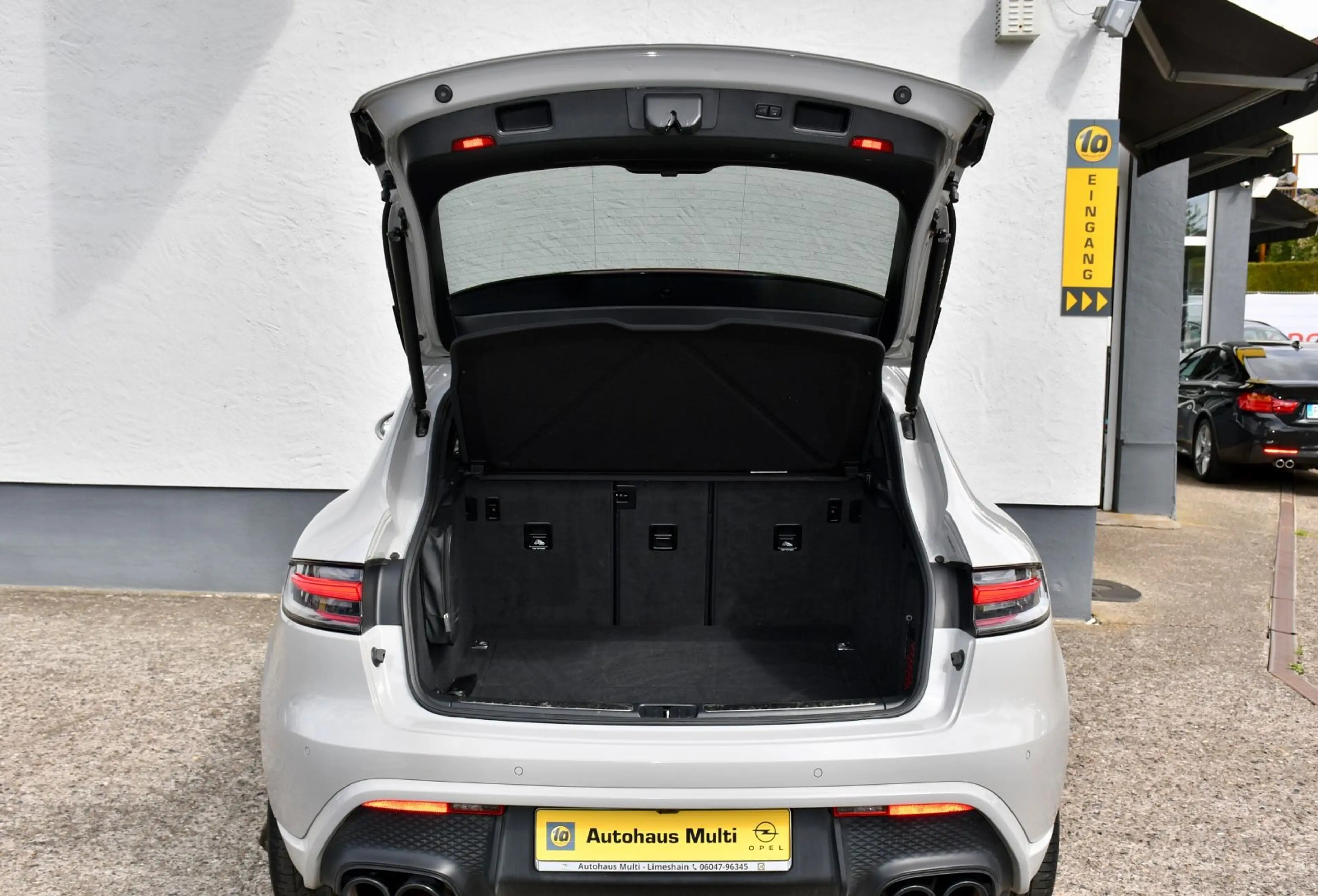 Porsche Macan S SportChrono AHK ACC SportAuspuff Kamera — photo 10