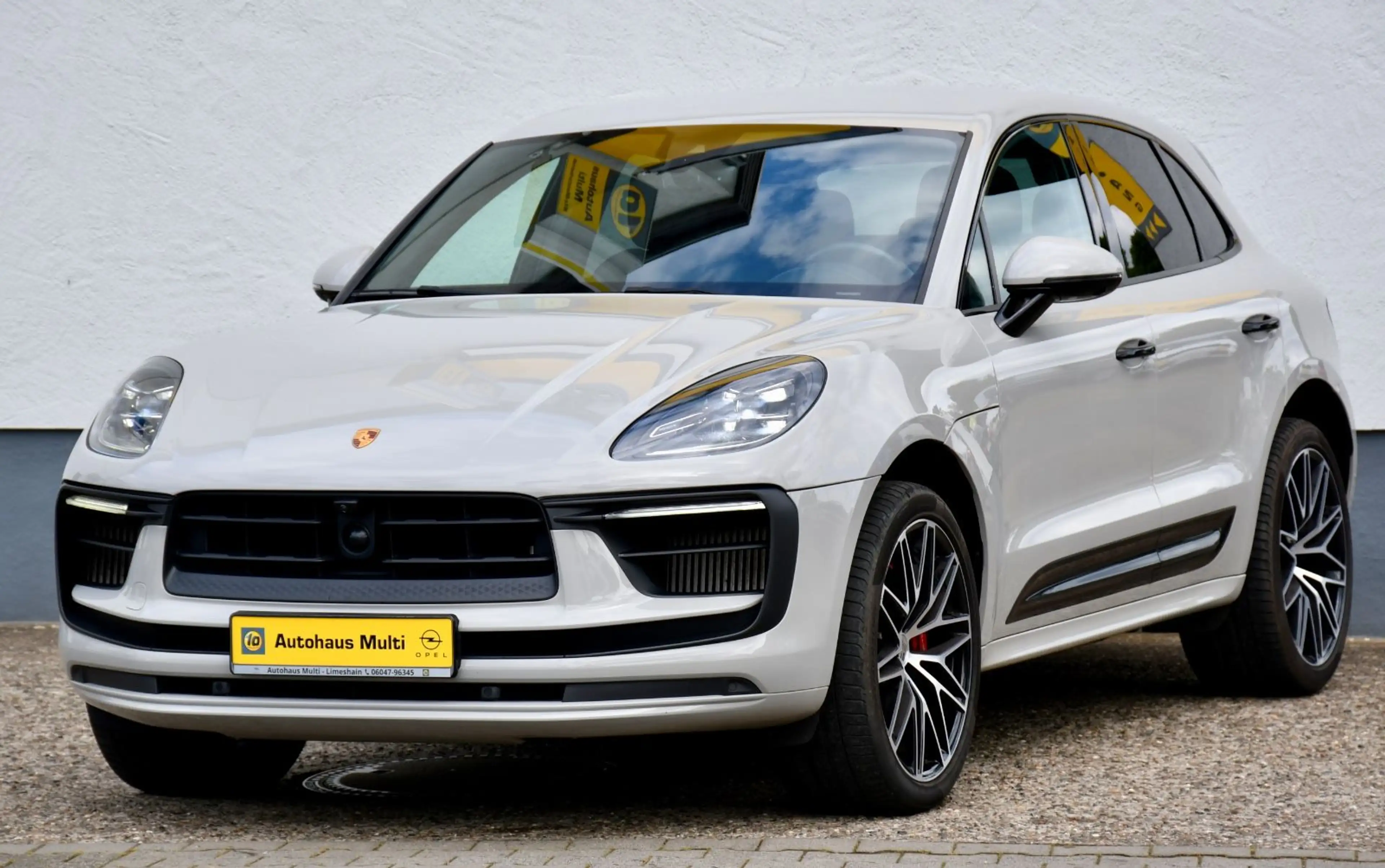 Porsche Macan S SportChrono AHK ACC SportAuspuff Kamera — photo 3