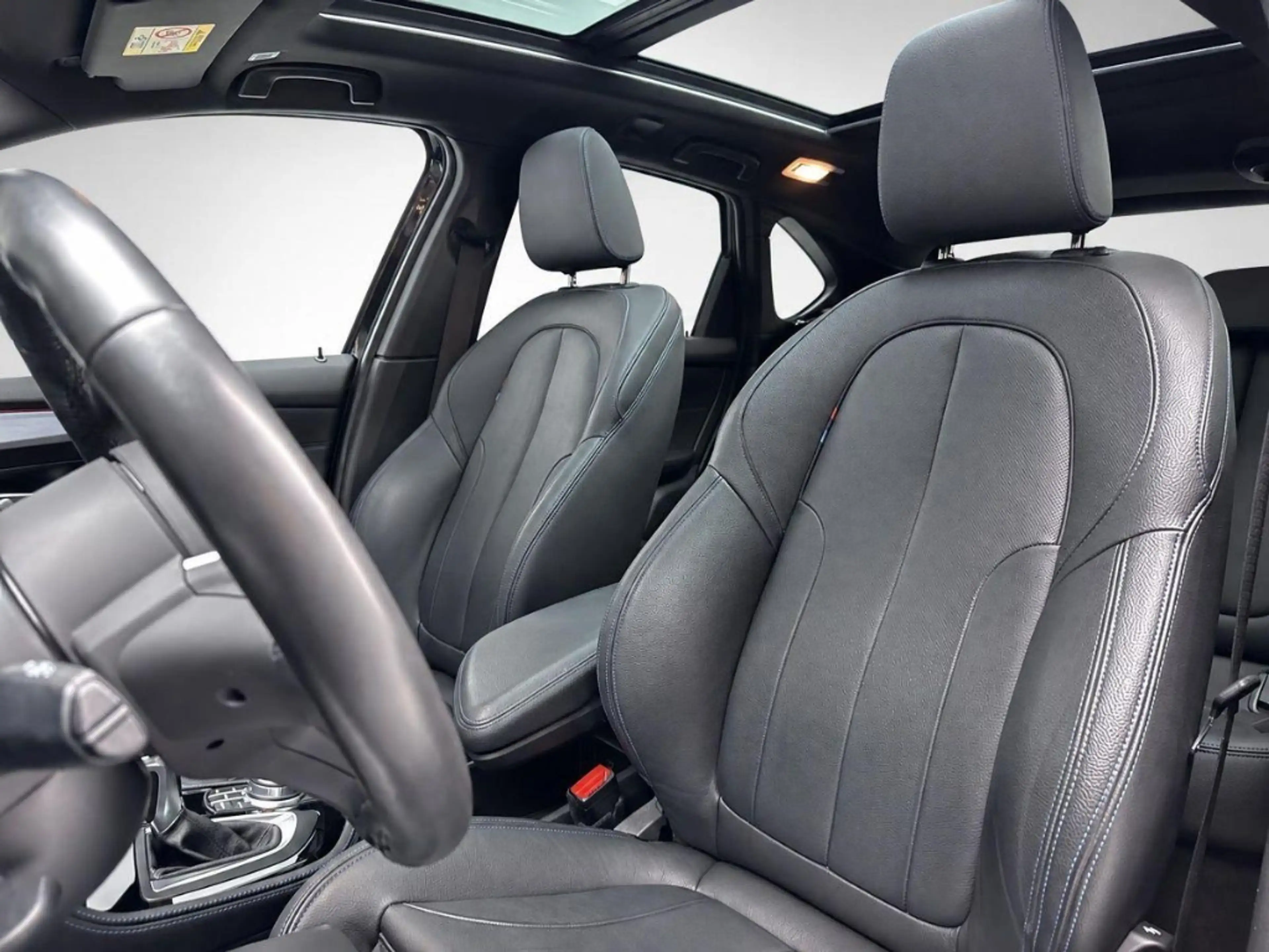 BMW 225 xe M Sport Allrad Akku 91 SoH HUD Pano Leder — photo 6