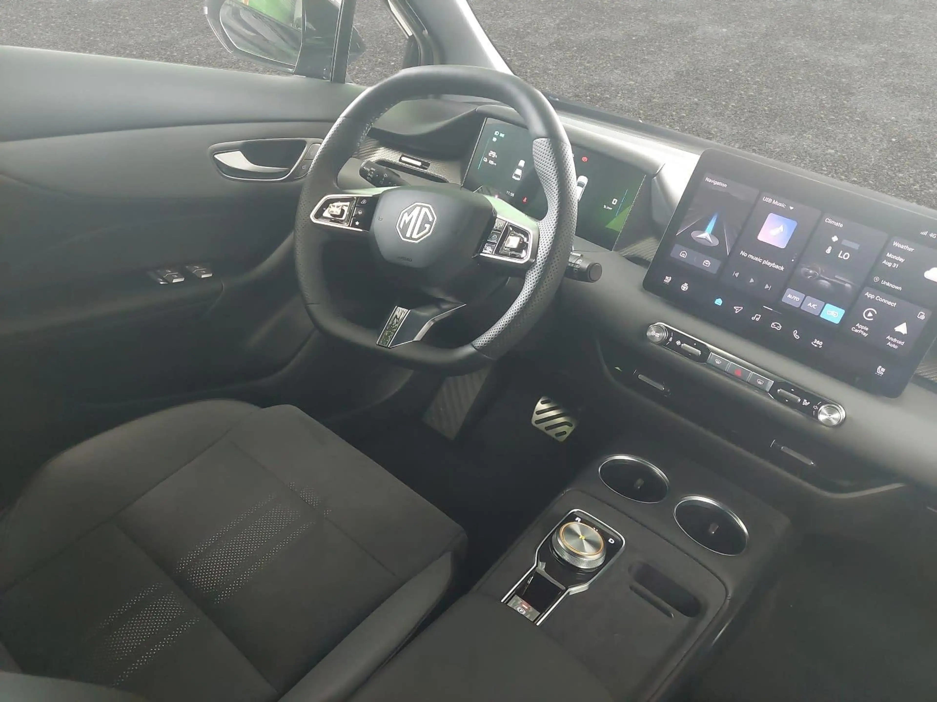 MG MG4 MG4 EV 64 KWH MY26 XPOWER AWD — photo 13