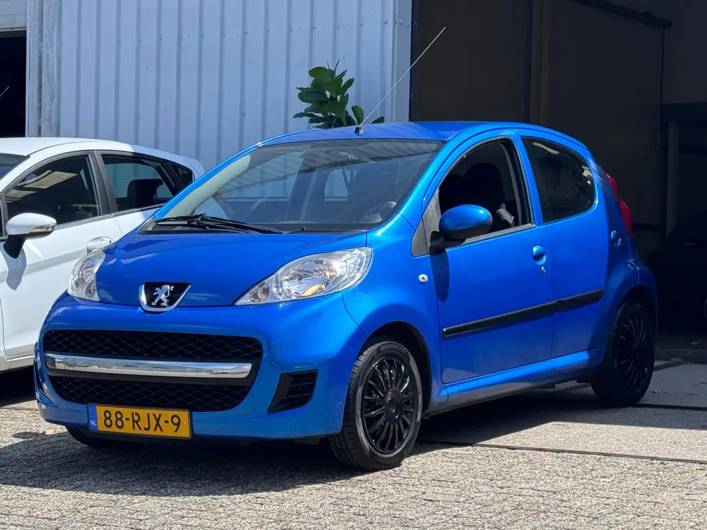 Peugeot 107 1.0-12V XS Bleu - 2