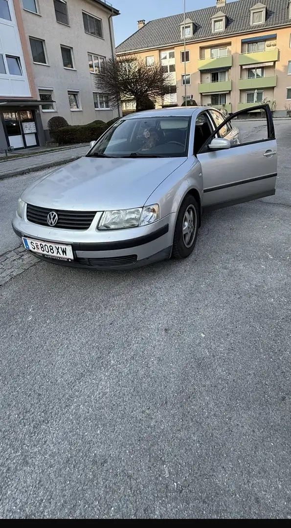 Volkswagen Passat 1,9 Comfortline TDI - 1