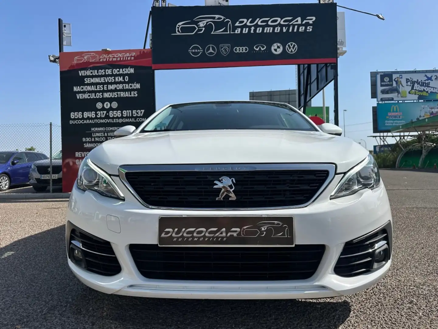 Peugeot 308 SW 1.5BlueHDi S&S Style 130 Wit - 1