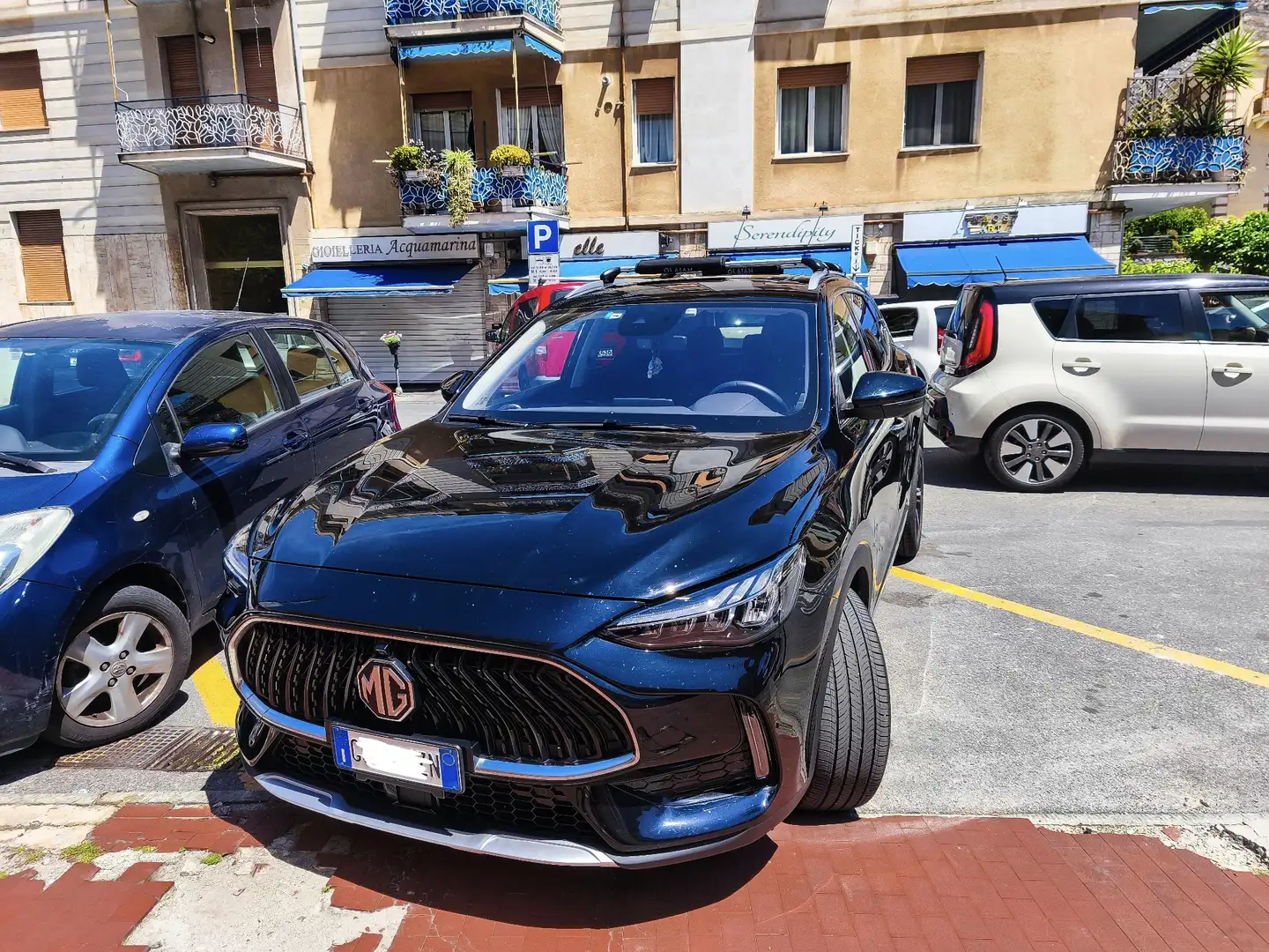 MG HS 1.5 t Luxury auto - 2
