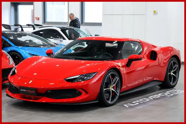 Ferrari 296 **GTB|LIFT|DISPLAY PASS|RETROCAMERA|