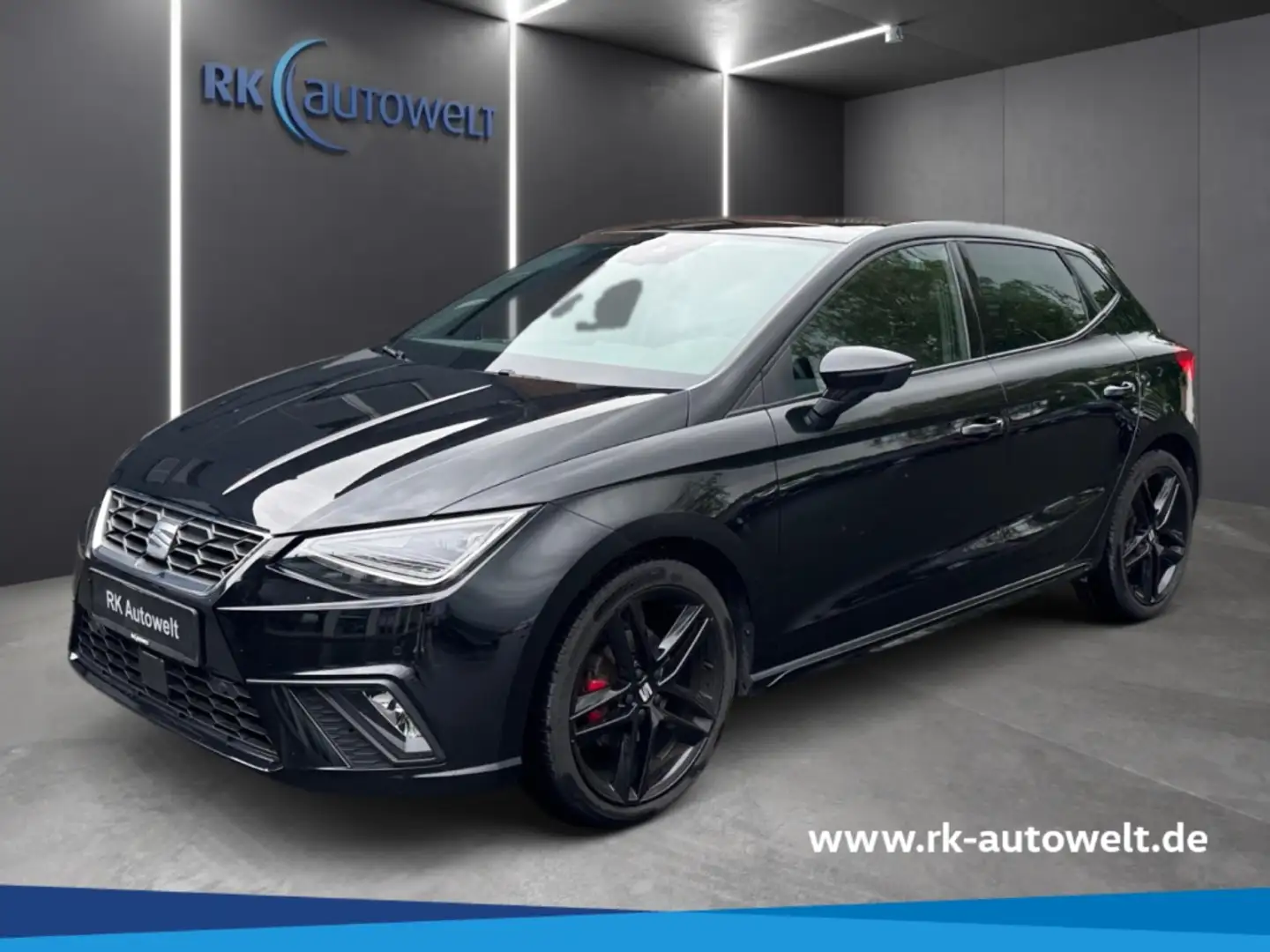 SEAT Ibiza FR Pro Black Ed. 1.5 TSI Pano LED Kamera Navi Black - 1