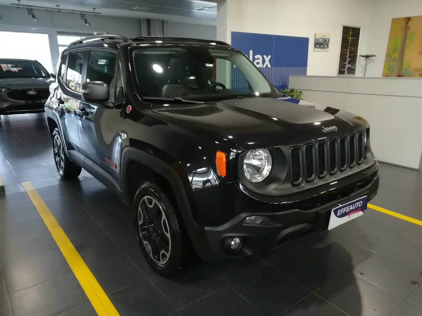 Jeep Renegade 2.0 mjt Trailhawk 4WD 170cv autom.TettoPanoramico Zwart - 2