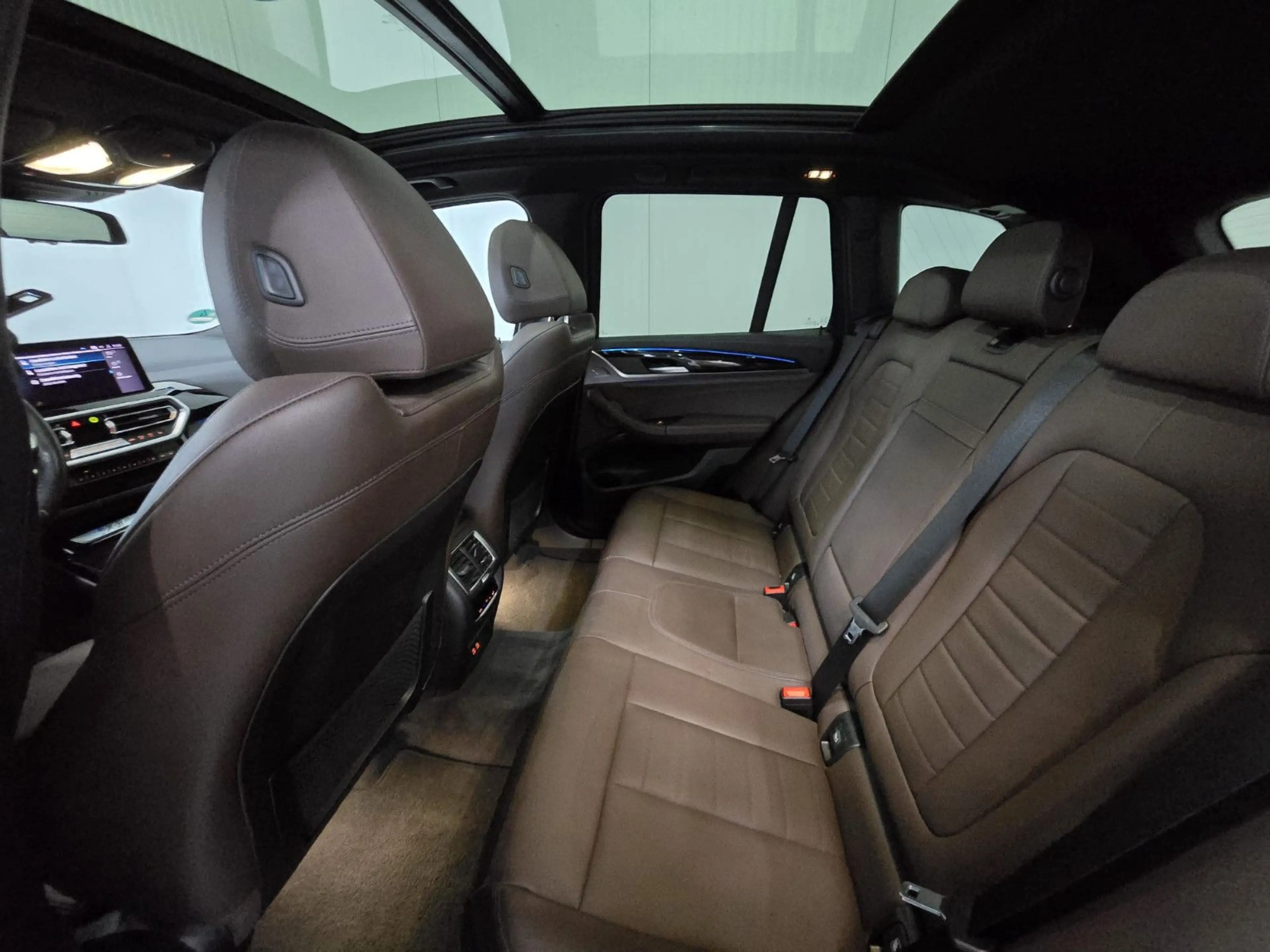 BMW iX3 Impressive*20´´360°,HUD,H&K,Pano,ACC,96%SOH — photo 12