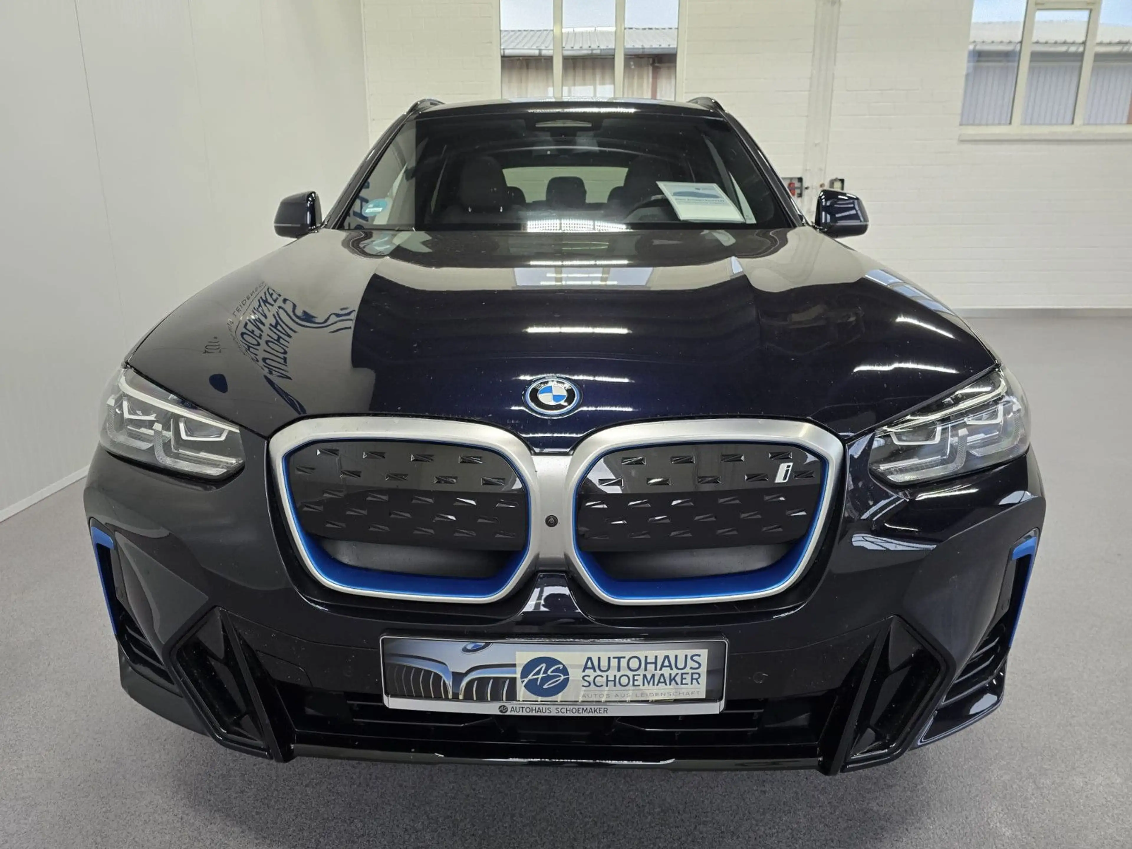 BMW iX3 Impressive*20´´360°,HUD,H&K,Pano,ACC,96%SOH — photo 6