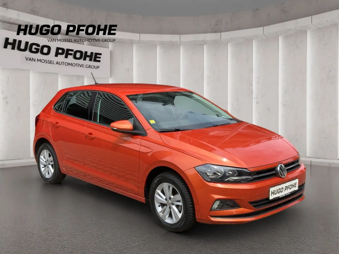 Volkswagen Polo 1.0 Comfortline Orange - 2