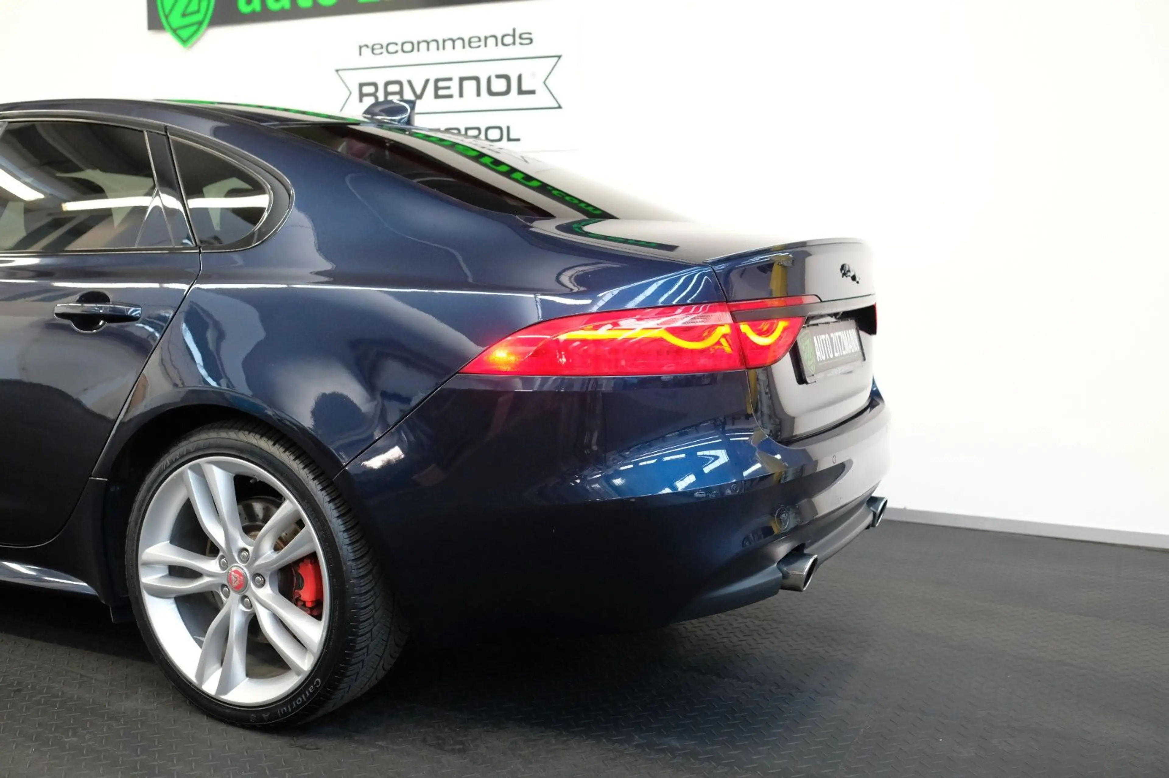 Jaguar XF R-SPORT/NAVI/KAMERA/SCHIEBEDACH/20ZOLL/HUD — photo 10