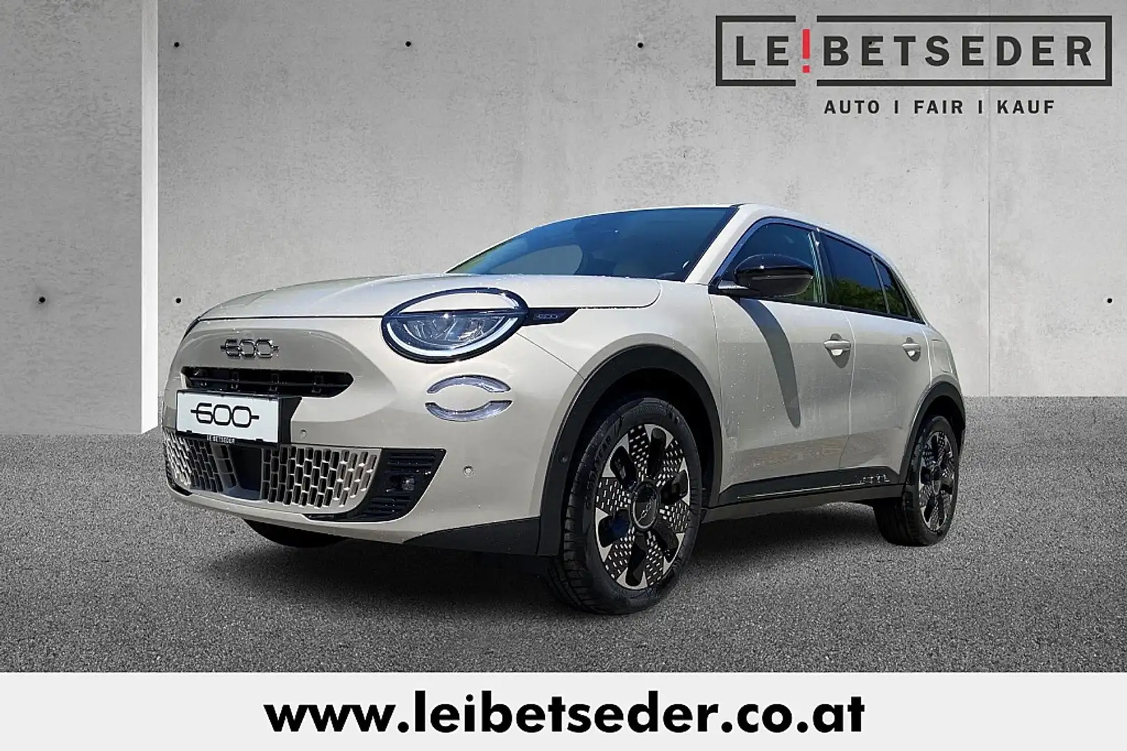 Fiat 600e 600 Elektro La Prima 54 kWh Beige - 1