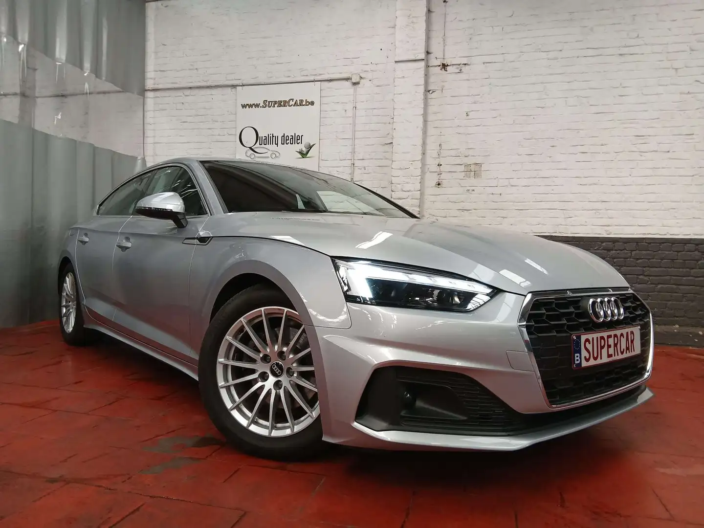 Audi A5 A5 Sportback 35 TFSI * CARPLAY * 344 x 120 m * Argent - 1