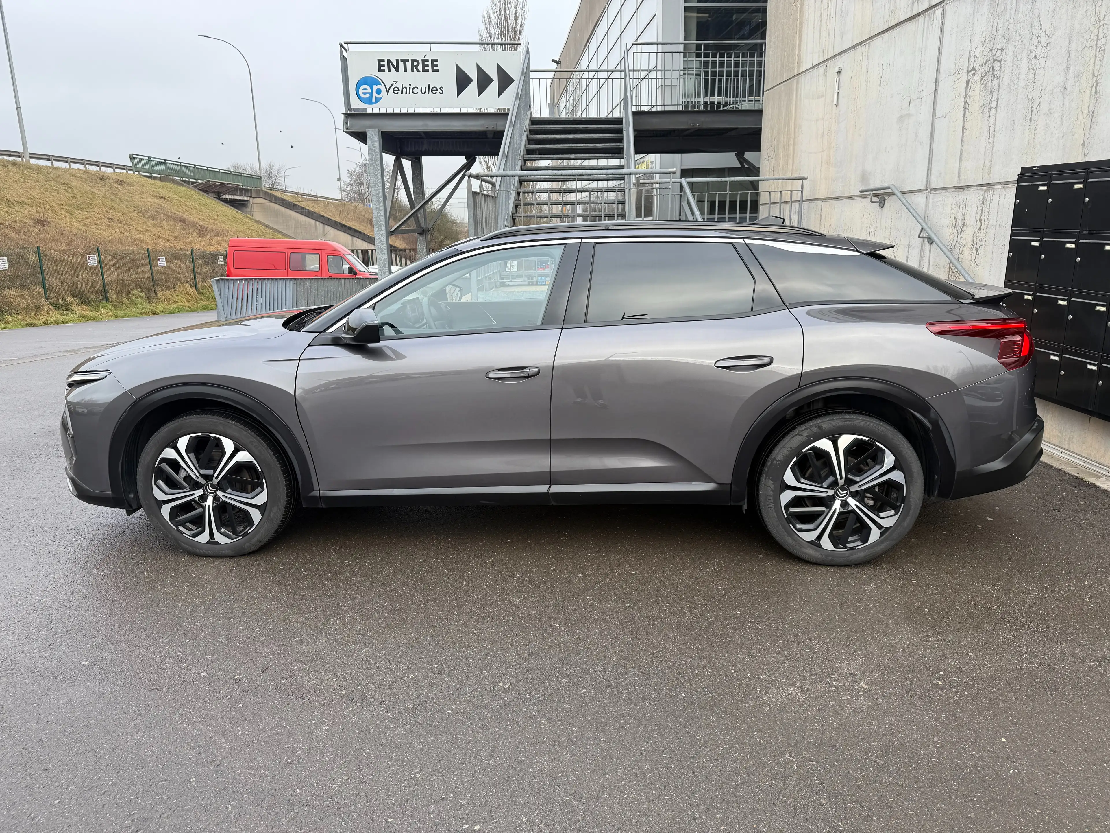 Citroen C5 X 1.2 PURETECH 130 EAT8 PLUS — photo 2