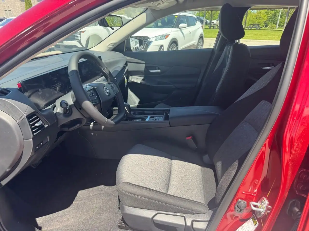 Nissan Sentra снимка Nissan Sentra