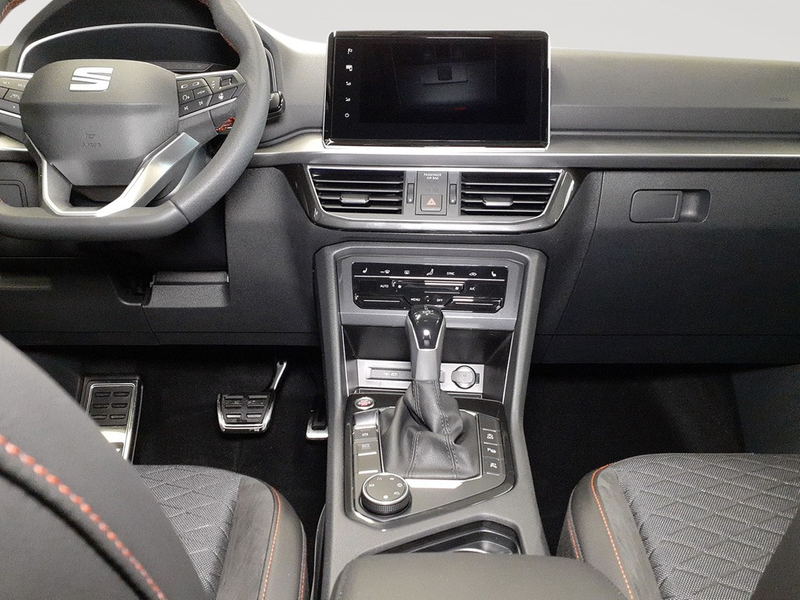 SEAT Tarraco 2.0 TDI DSG 4Drive FR DCC PANO*AHK*LED*NAV*SHZ*... — photo 14