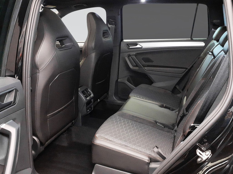 SEAT Tarraco 2.0 TDI DSG 4Drive FR DCC PANO*AHK*LED*NAV*SHZ*... — photo 9