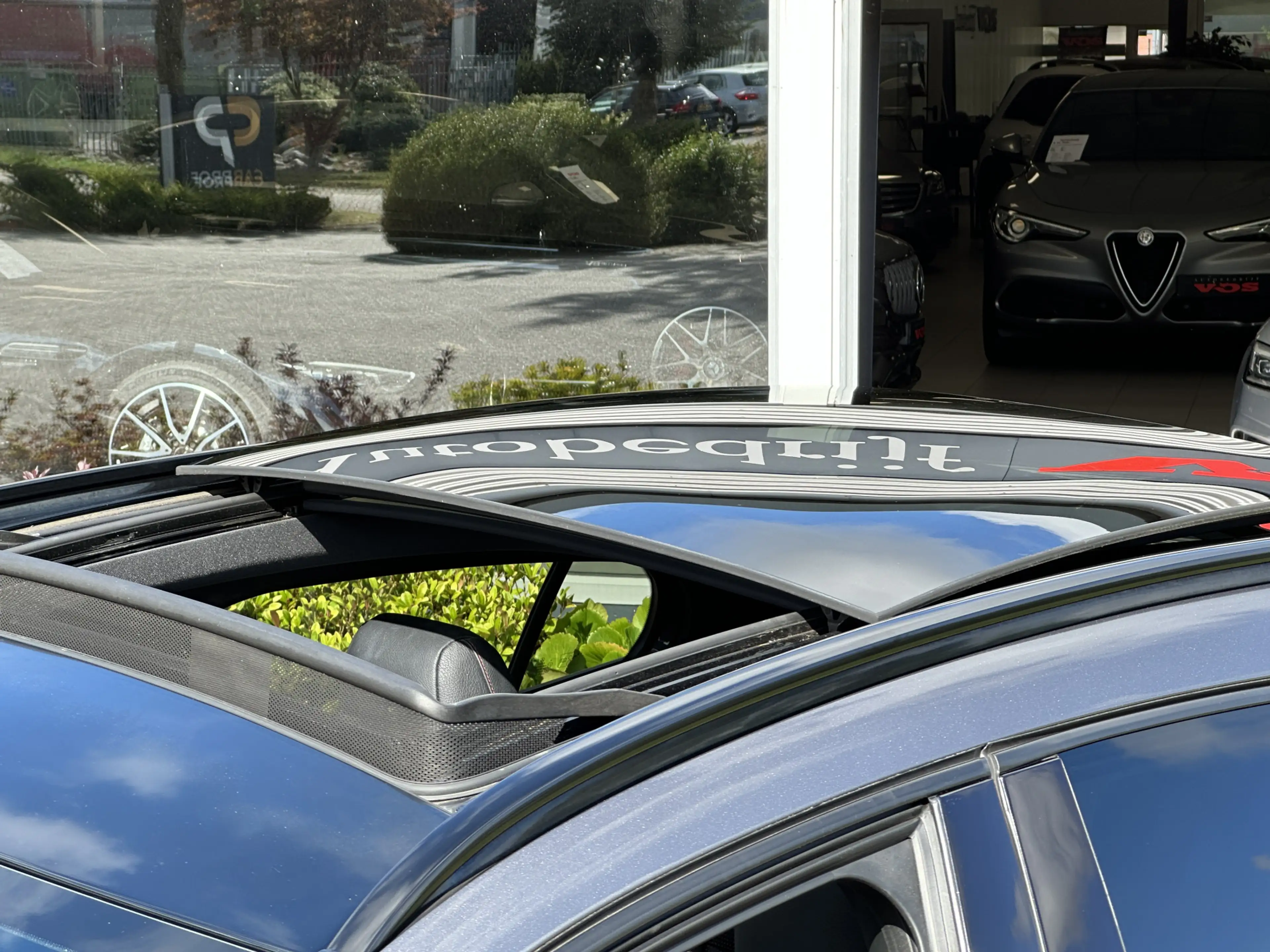 Mercedes-Benz GLA 250 AMG-Line | Panodak | 211 pk | Camera | CarPlay — photo 10