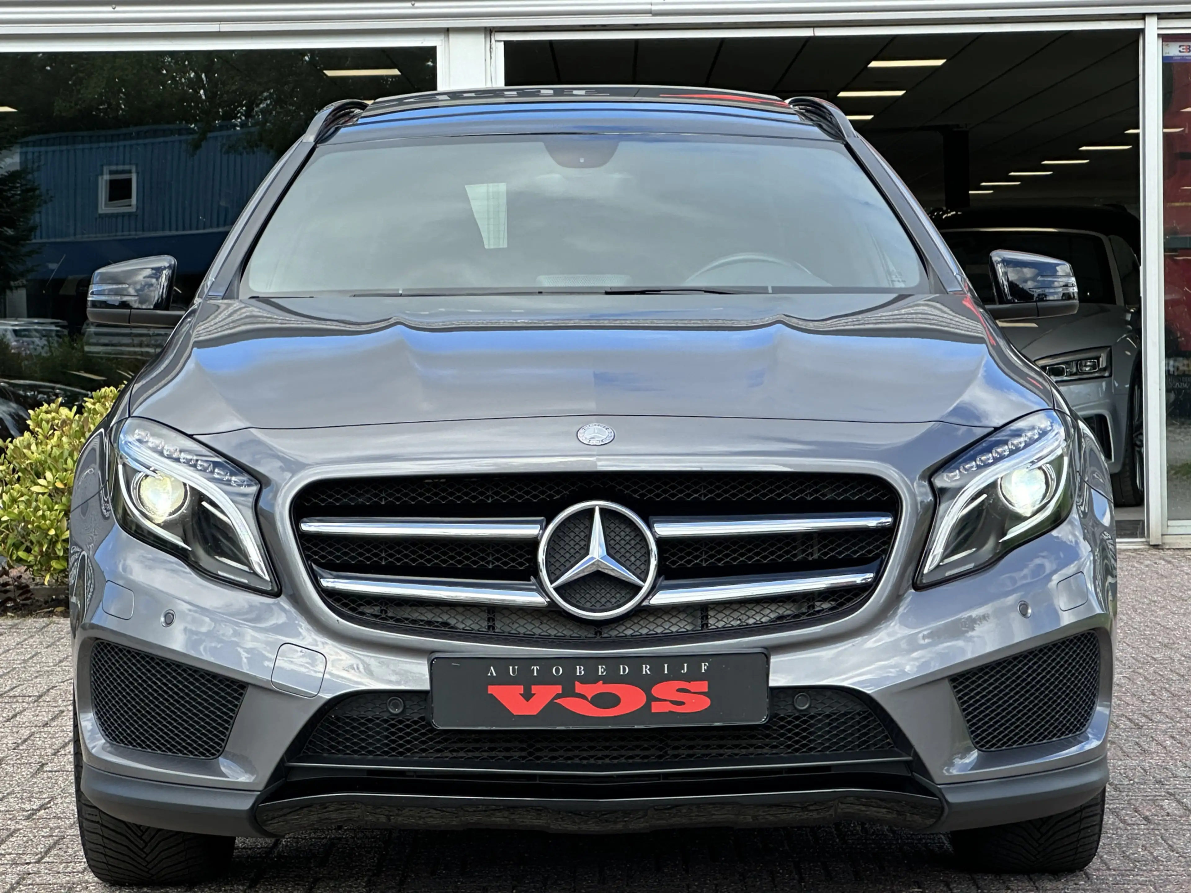 Mercedes-Benz GLA 250 AMG-Line | Panodak | 211 pk | Camera | CarPlay — photo 11