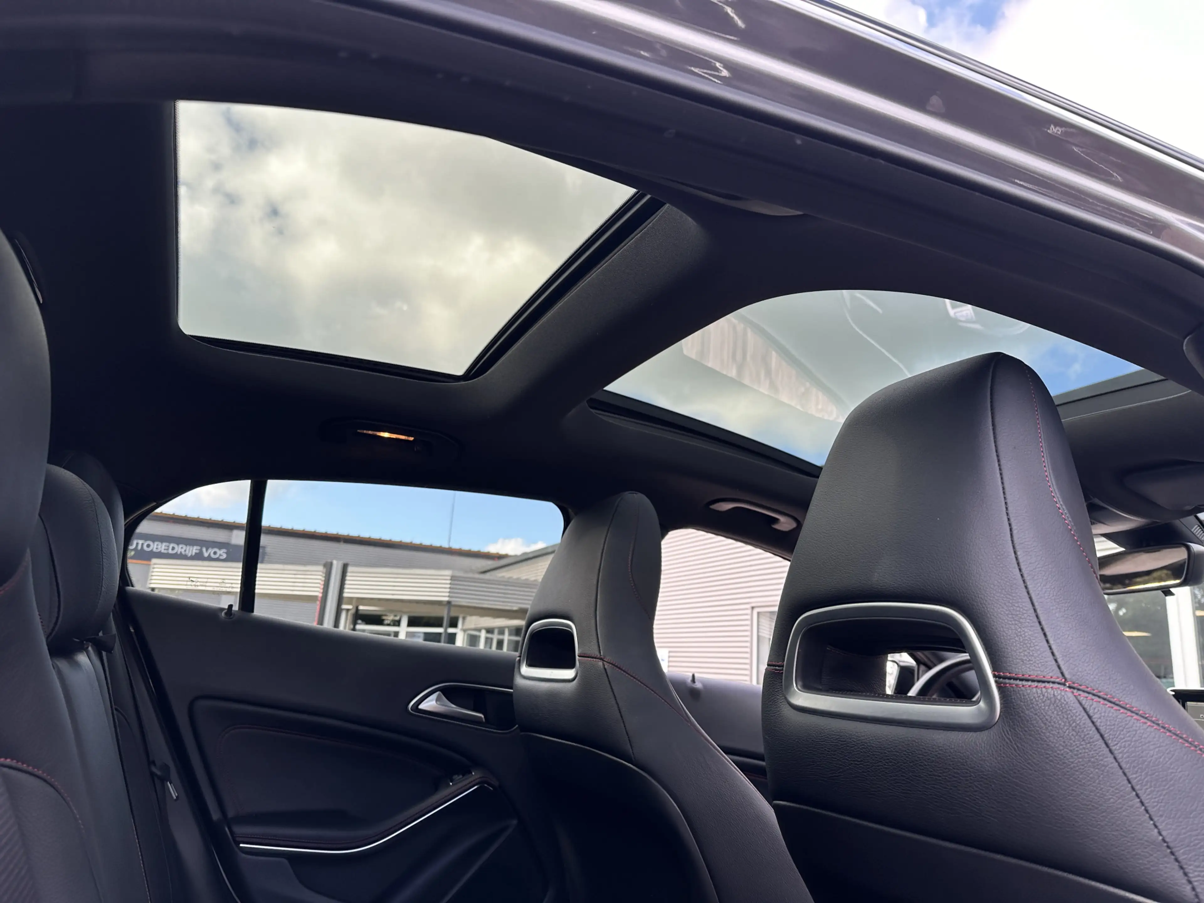 Mercedes-Benz GLA 250 AMG-Line | Panodak | 211 pk | Camera | CarPlay — photo 13