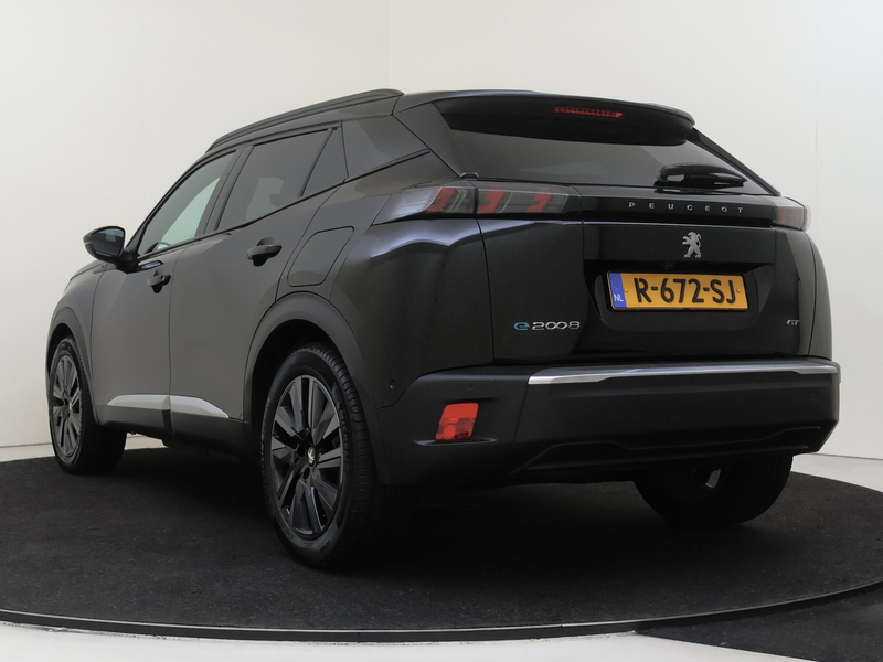 Peugeot e-2008 EV GT Pack 50 kWh OPEN DAK !!! — photo 4