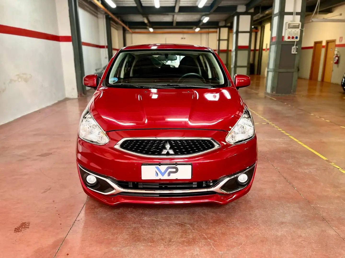 Mitsubishi Space Star 1.0 Invite Rouge - 2