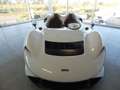 McLaren Elva White - thumbnail 3