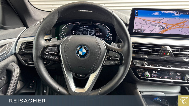 BMW 530 e A xDrive Tou AHK,DAProf,Leder,HUD,LHZ — photo 5