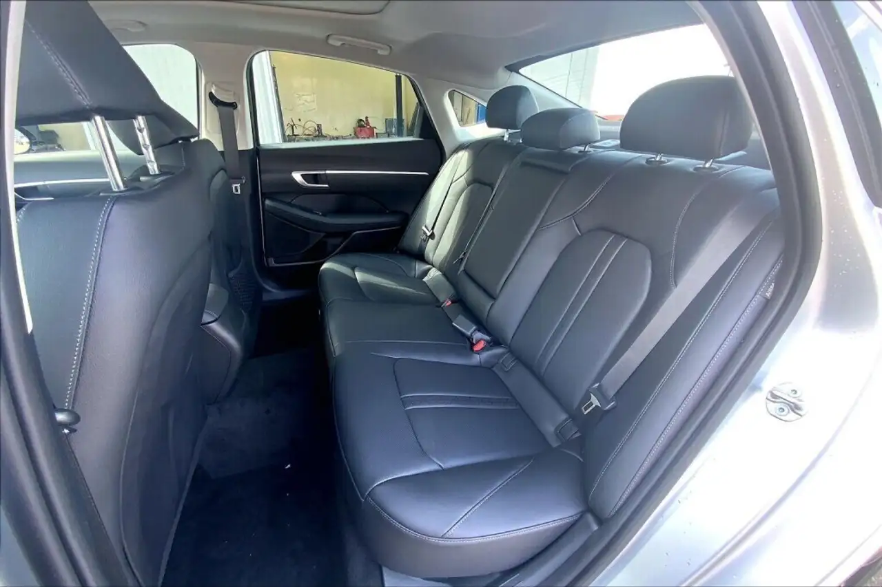 Hyundai SONATA снимка Hyundai SONATA