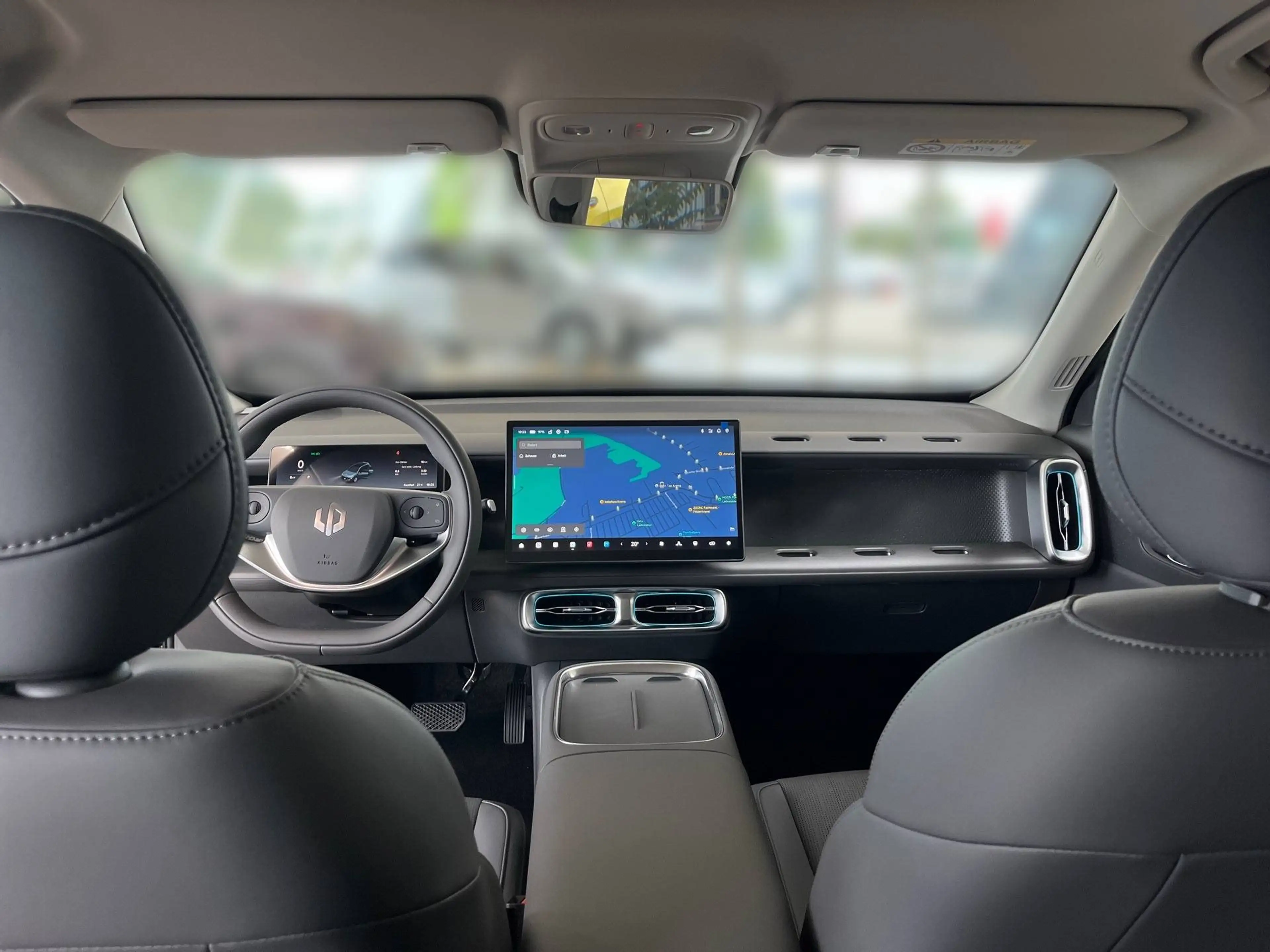 Leapmotor B10 B10 HYBRID EV  - Design — photo 9
