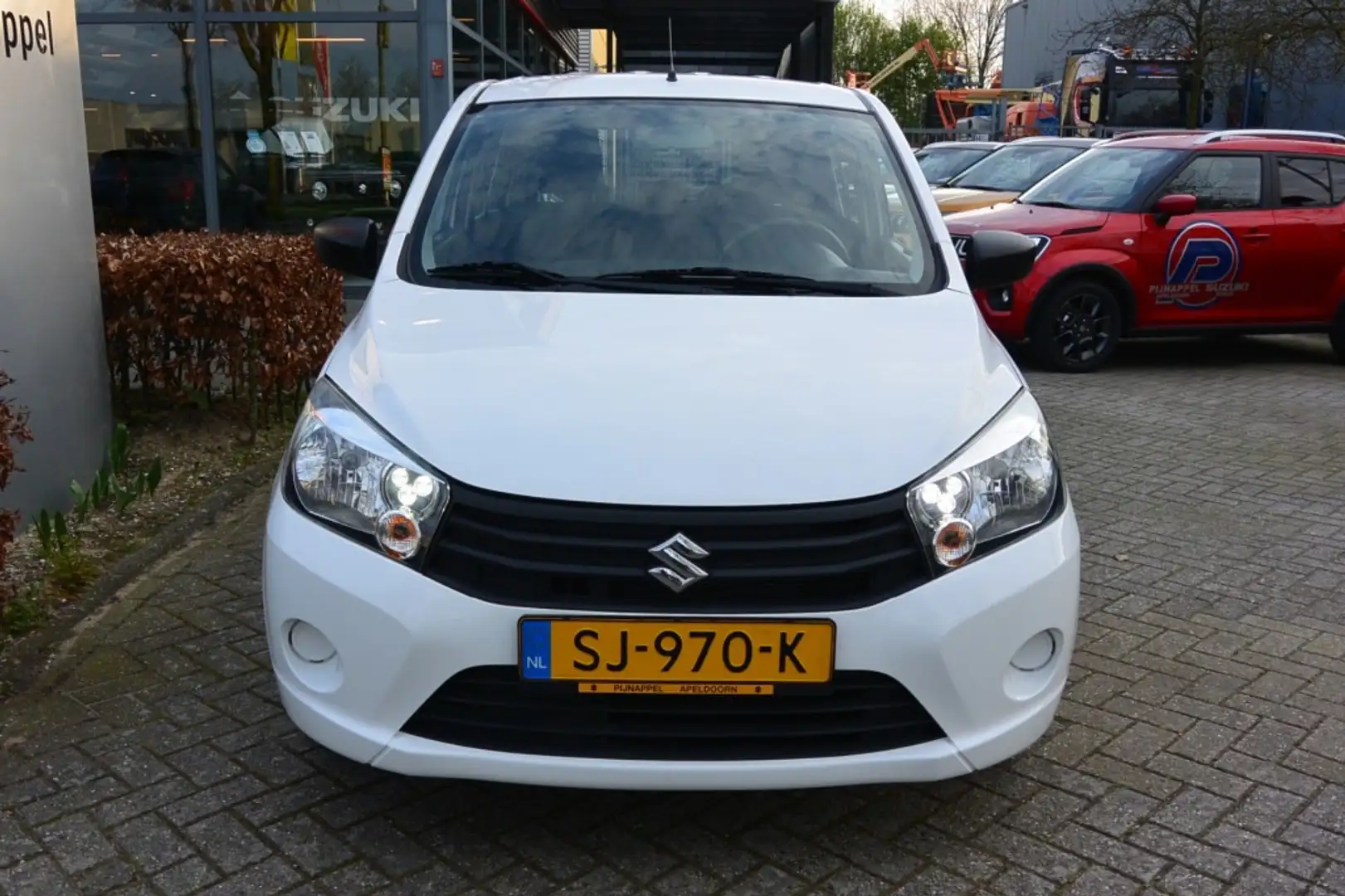 Suzuki Celerio 1.0 Comfort 5-deurs Airco/Navigatie* Weiß - 2