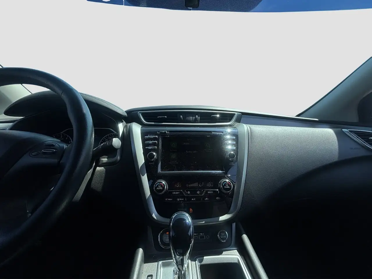 Nissan Murano снимка Nissan Murano