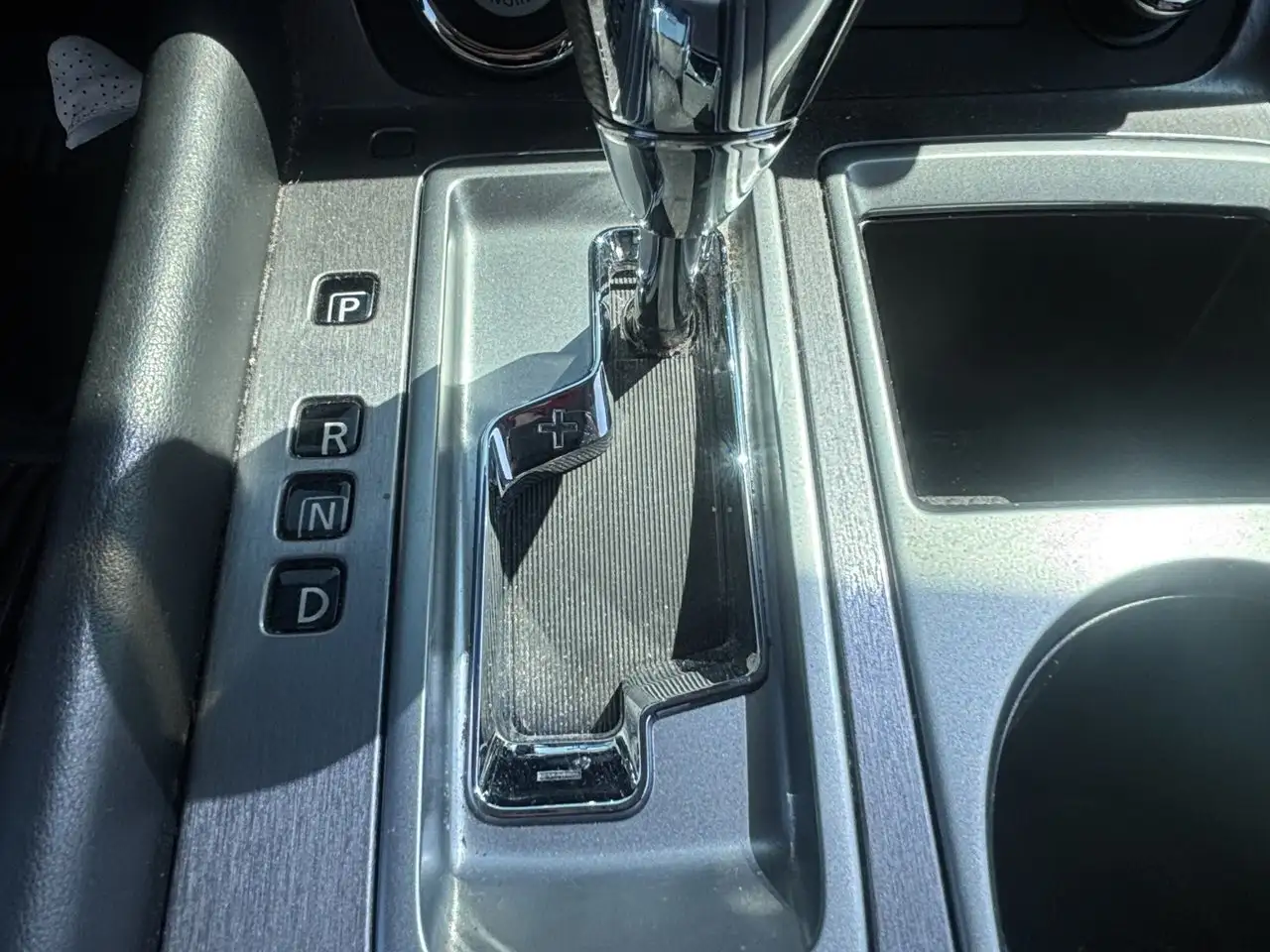Nissan Murano снимка Nissan Murano