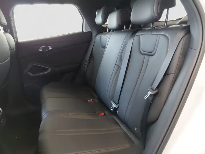 BYD Dolphin 2026, foto 13