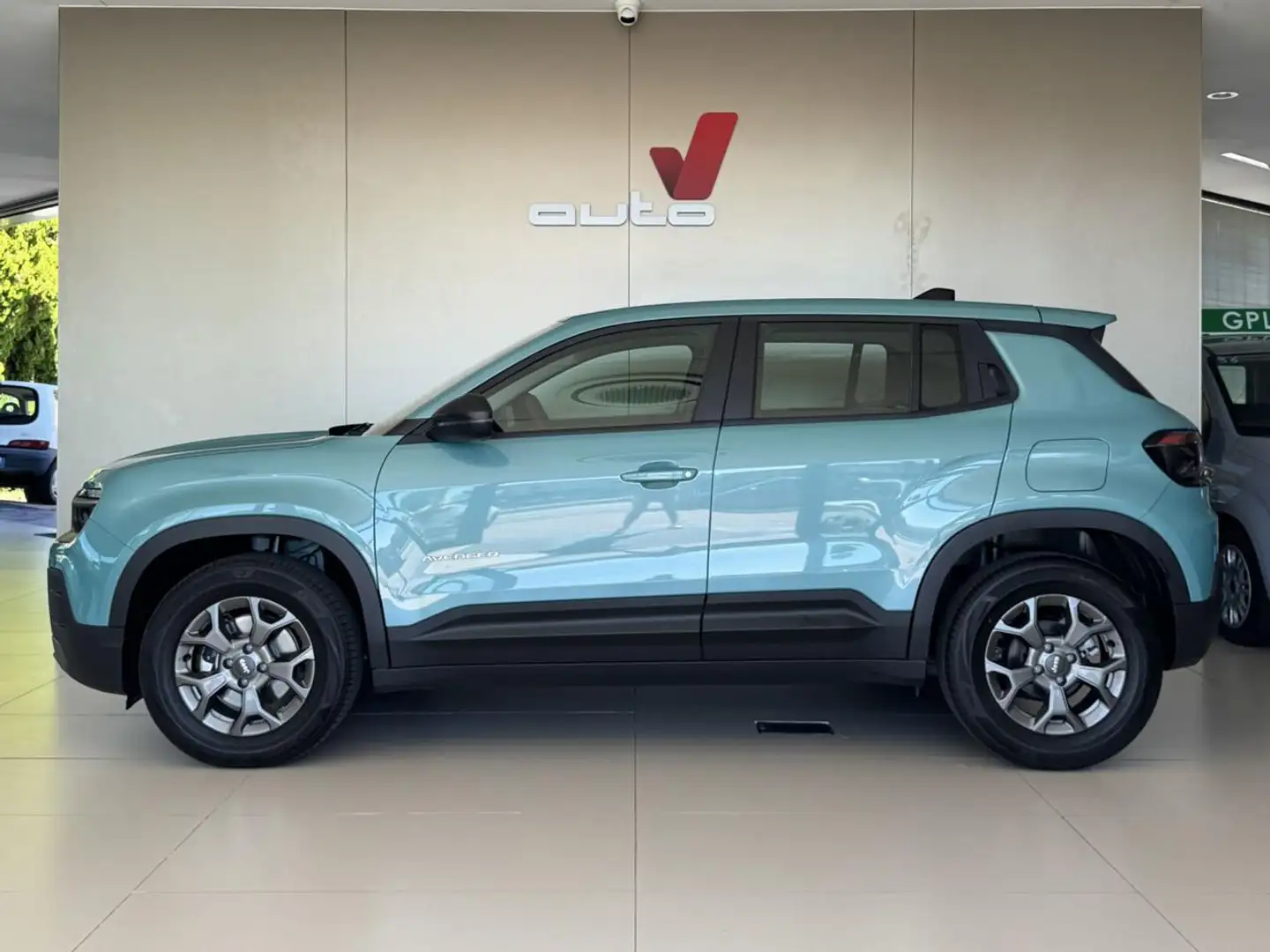 Jeep Avenger 1.2 Turbo 100 CV MHEV Longitude +WINTER PACK Gris - 2