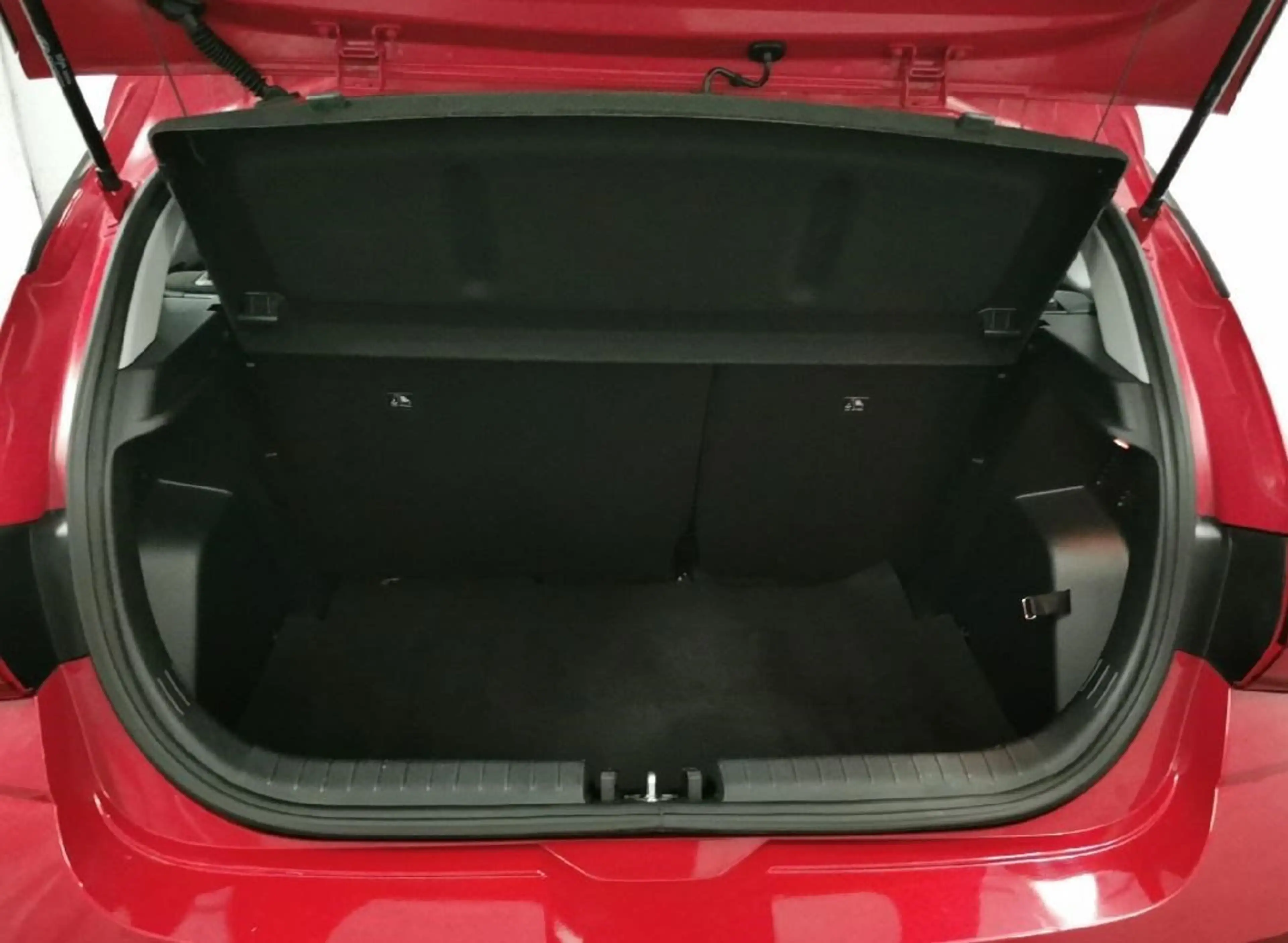 Hyundai i20 AT Comf *Sitzhzg*Lenkrhzg*Navi*Winterreifen* — photo 5