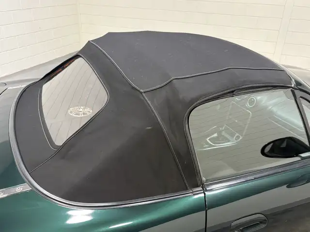 Mazda MX-5 view 11