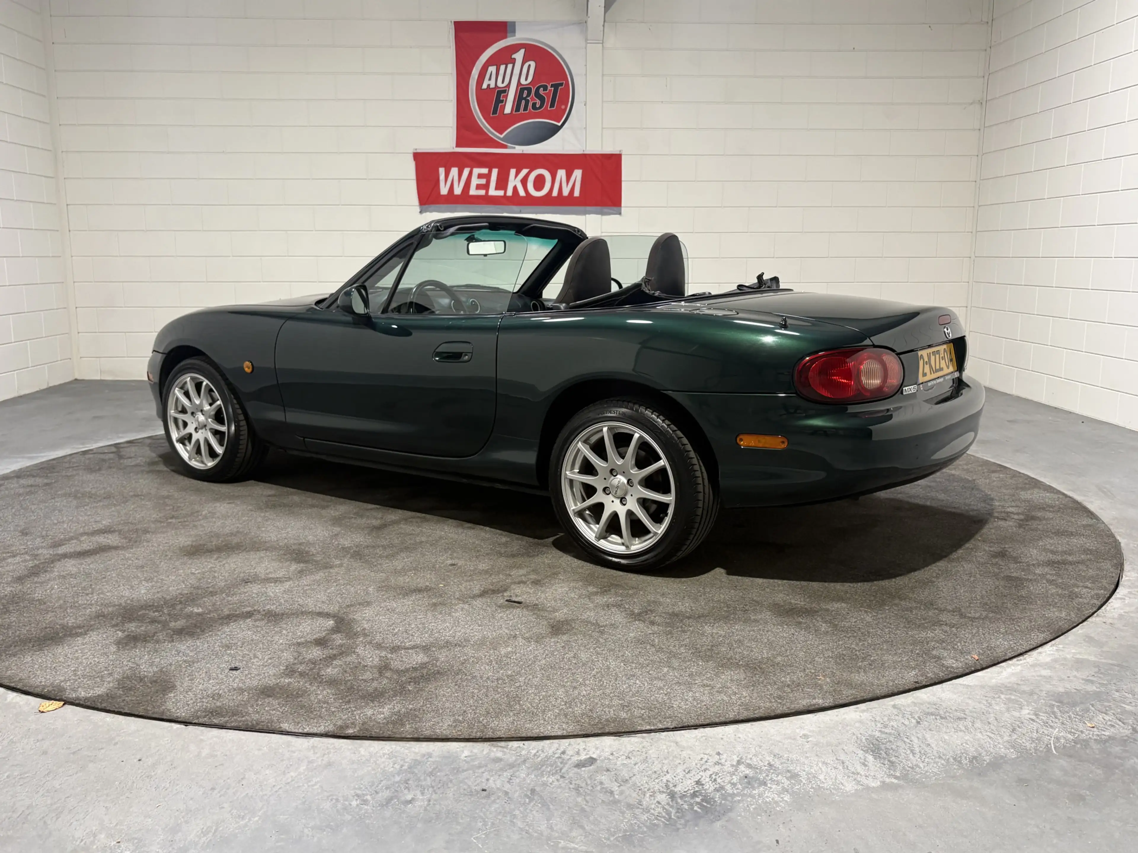 Mazda MX-5 Roadster, 1.6i Exclusive, ICONISCHE uitstraling, z — photo 4