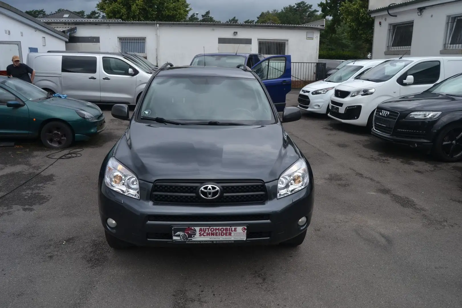 Toyota RAV 4 2,0-l-Valvematic 4x4 Sol Multidrive S Gris - 1