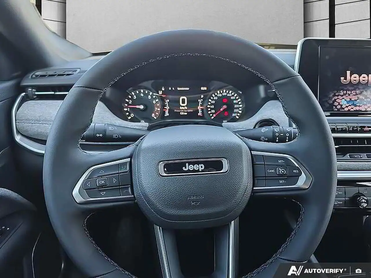 Jeep Compass снимка Jeep Compass