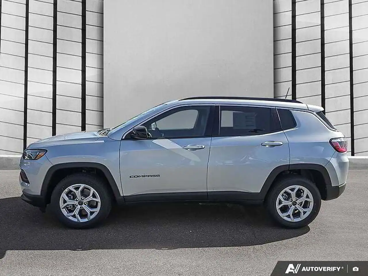 Jeep Compass снимка Jeep Compass