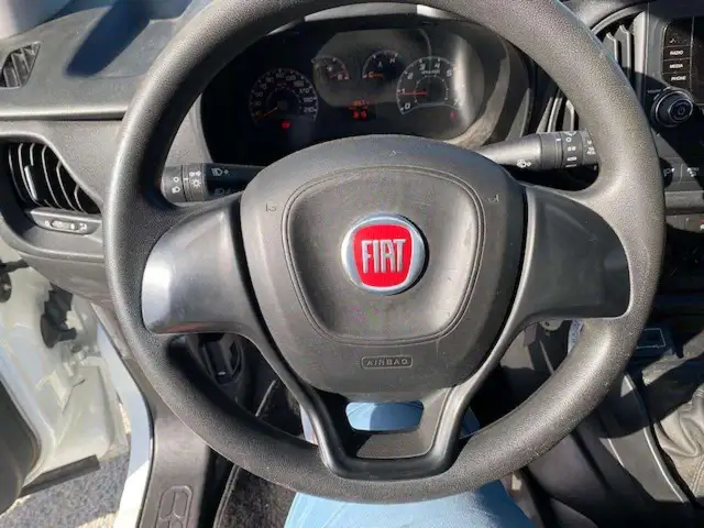 Fiat Doblo view 8