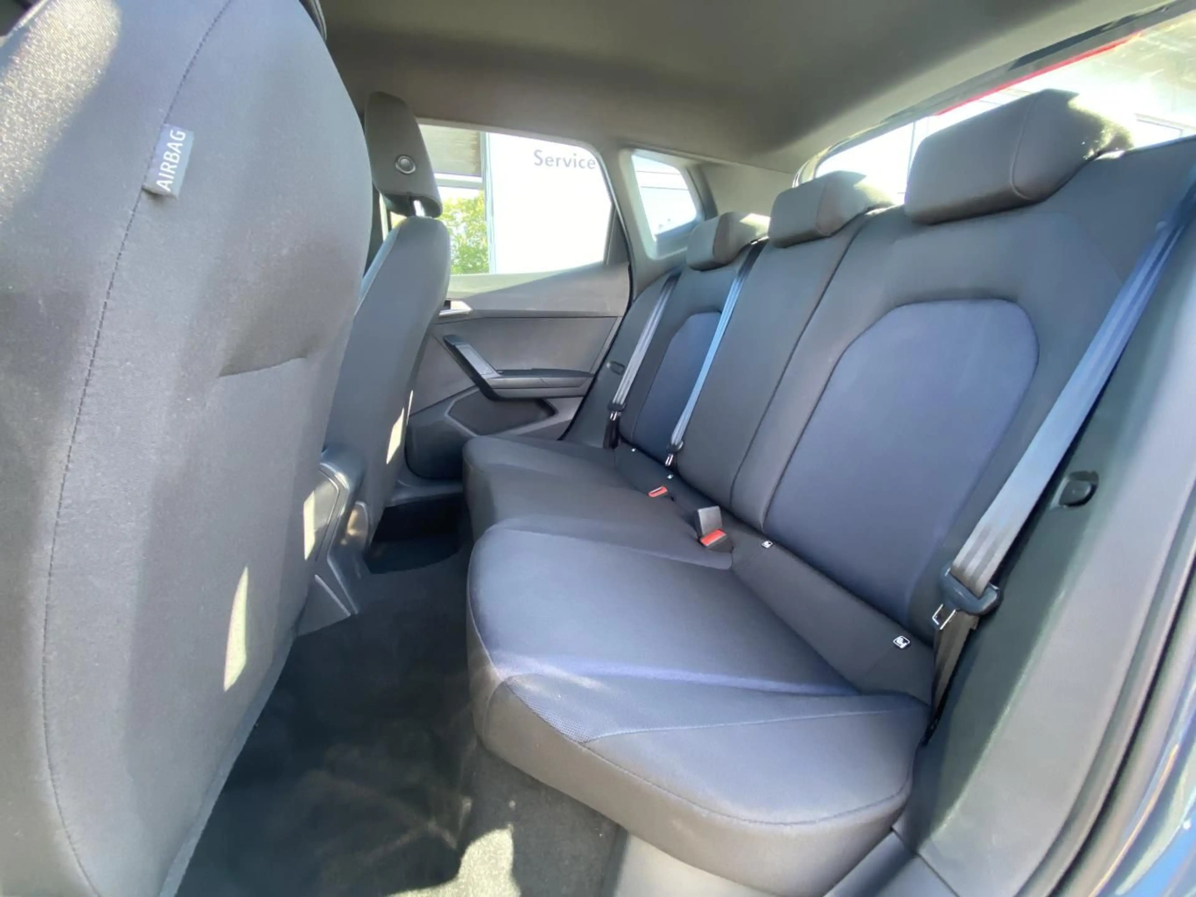 SEAT Arona 1.0 TSI FR 17"+VIRTUAL-COCKPIT+NAVI-PRO+KA — photo 10