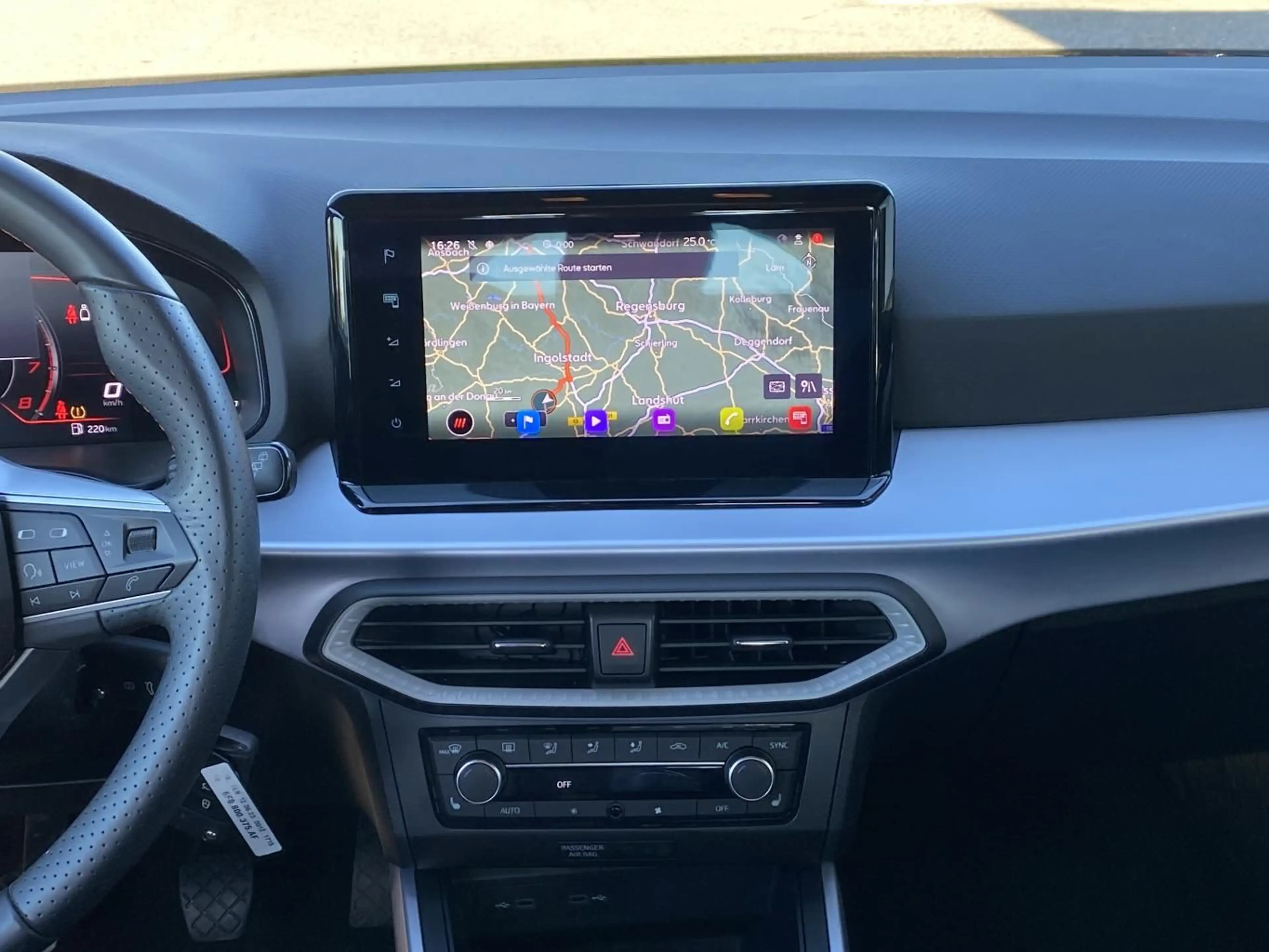 SEAT Arona 1.0 TSI FR 17"+VIRTUAL-COCKPIT+NAVI-PRO+KA — photo 13