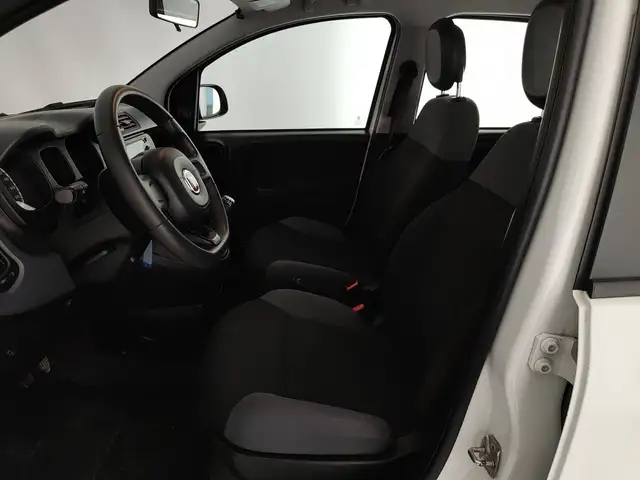 Fiat Panda view 9