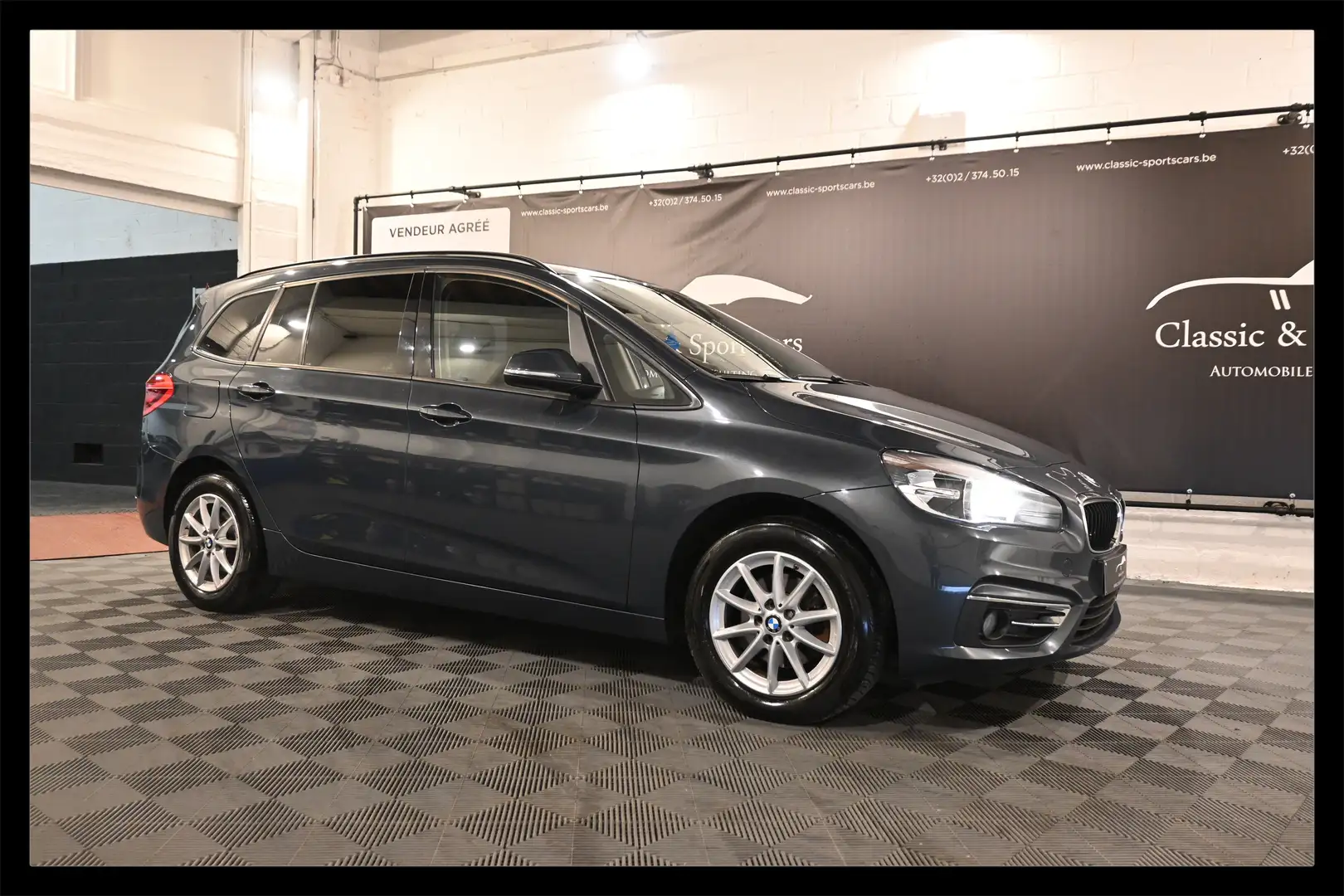 BMW 216 d GRAN TOURER / 7 SEATS / 7 PLAATS / GPS NAVI !! Grijs - 1