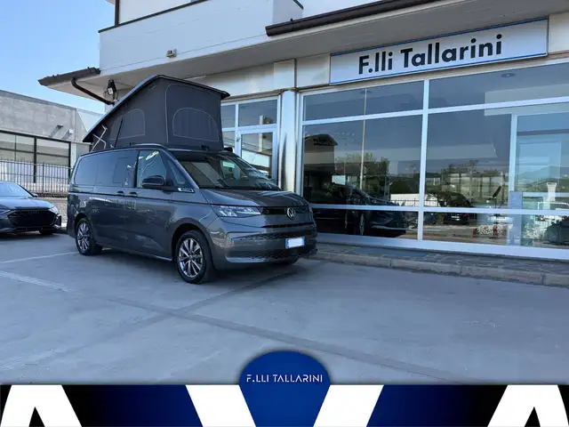 Volkswagen T7 California California 2.0 tdi Beach DSG 150cv