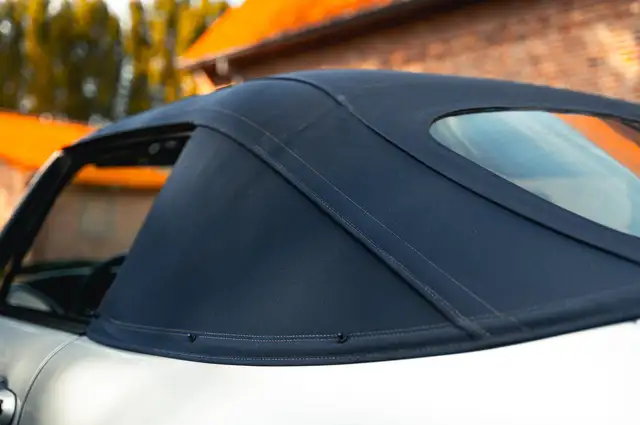 Porsche 911 view 19