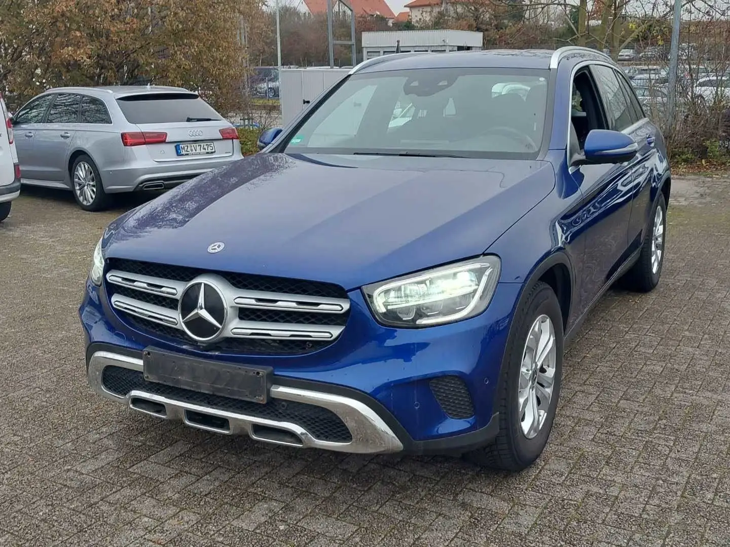 Mercedes-Benz GLC 300 d 4Matic LED 360 Kamera Blau - 1